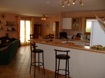 vente maison  381 000  &euro;